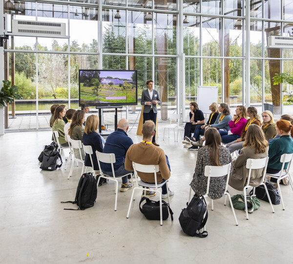 Symposium Just Eat It: Samen zorgen we voor verandering, waardoor kinderen gezond kunnen opgroeien!